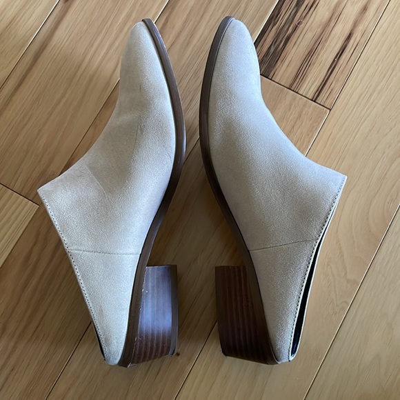 Matt and Nat mules - size 8 (39) - hardly worn - Picture 2 of 4